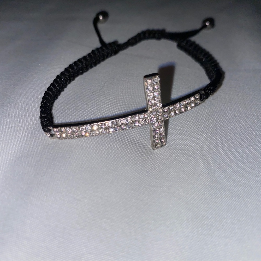 2 cross bracelets - Picture 4 of 9